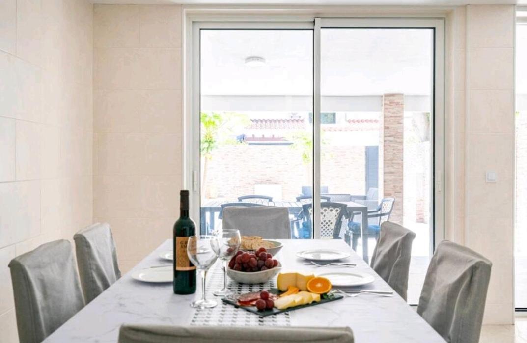 קווארטיירה Marina Holiday House מראה חיצוני תמונה