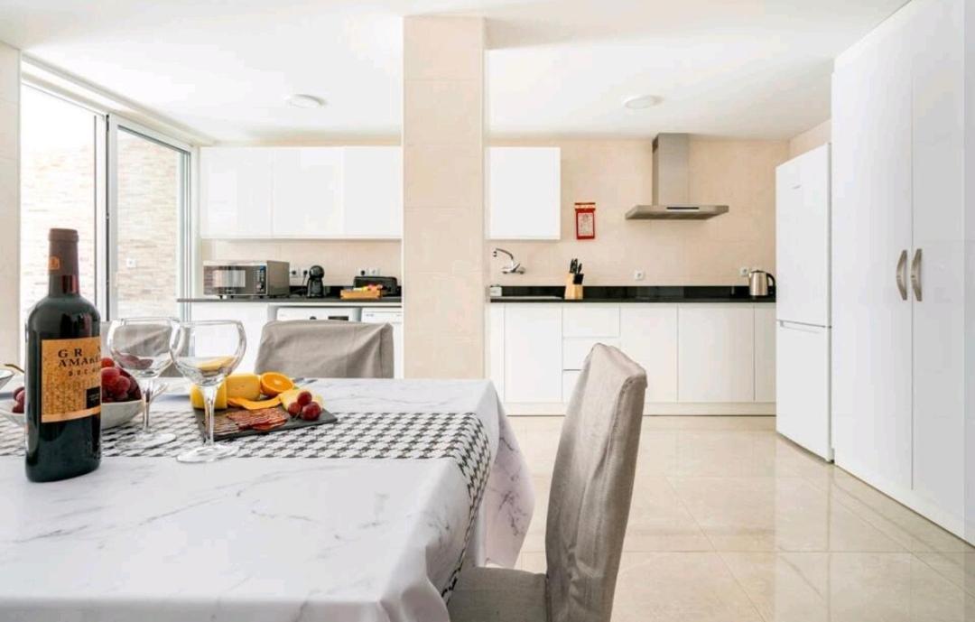 קווארטיירה Marina Holiday House מראה חיצוני תמונה